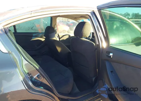 2010 Nissan Altima 2.5 S z USA, uszkodzony, nr VIN 1N4AL2AP2AN474707